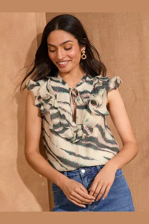 Love & Roses Ivory Zebra Petite Short Sleeve Ruffle Blouse AU 12