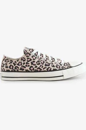 Converse Leopard Print Chuck Taylor Low Trainers uk3eu355
