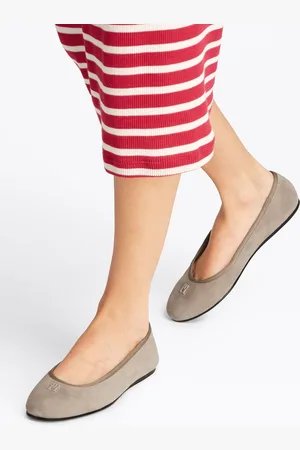 Tommy Hilfiger Suede Ballerinas With Hardware AU 6 (EU 37)