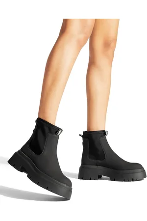 Kurt Geiger Thea 2 Black Boots AU 9 (EU 40)