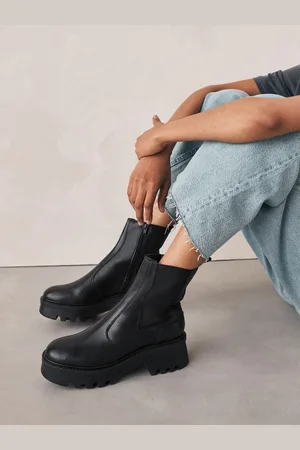 Next Black Forever Comfort Leather Chunky Chelsea Boots AU 8 (EU 39)