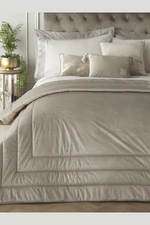 Laurence Llewelyn-Bowen Cream Chic Velvet Bedspread 150 x 200cm