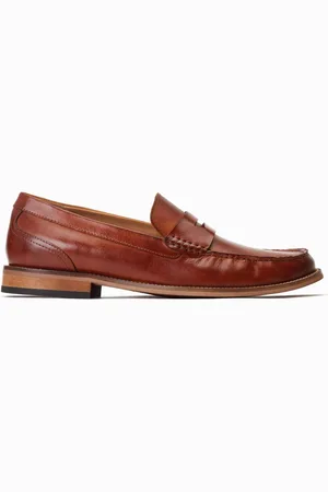 Base London Garfield Slip On Cream Loafers AU 9 (EU 43)