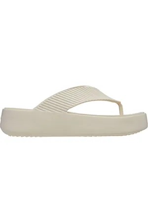 Crocs Natural Getaway Platform Flip Sandals AU 7 (EU 37.5)