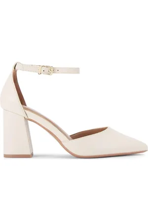 Carvela Refined Court Shoes AU 6 (EU 37)