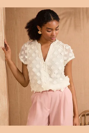 Love & Roses White Ecru 3D Flutter Sleeve Blouse 18
