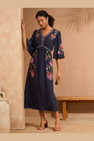 Love & Roses V & A I Embroidered V-Neck Angel Sleeve Midi Dress AU 8