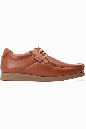 Base London Event Waxy Tan Lace-Up Wallabee Shoes AU 10 (EU 44)