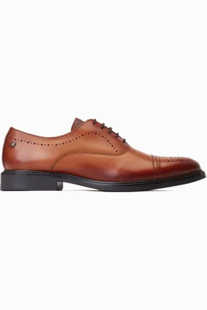 Base London Corbin Lace-Up Brogue Shoes AU 8 (EU 42)
