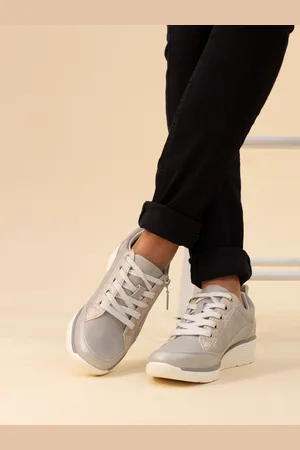 Lunar Kiley Trainers AU 7 (EU 38)