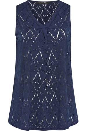 Evans Curve Broderie Anglaise Vest Top AU 26-28