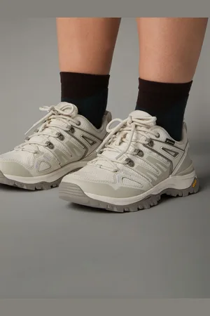 The North Face White Womens Hedgehog Goretex Trainers AU 7 (EU 38)
