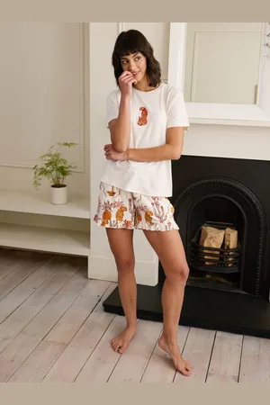 Chelsea Peers White Bohemian Paradise Embroidered T-Shirt Short Pyjamas Set 22