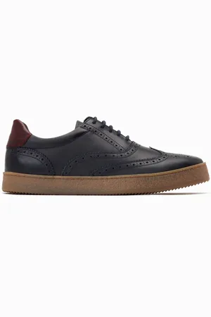 Base London Christo Brogue Sneakers AU 9 (EU 43)