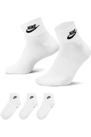 Nike Everyday Essential Ankle Socks (3 Pairs) - - 50% Recycled Polyester