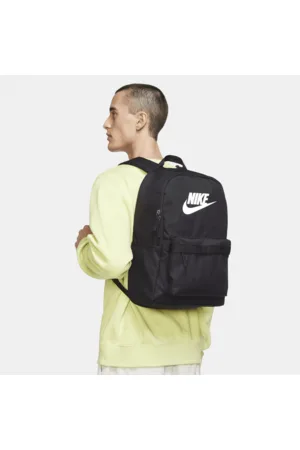 Nike Heritage Backpack (25L) - - Polyester - 50% Recycled Polyester