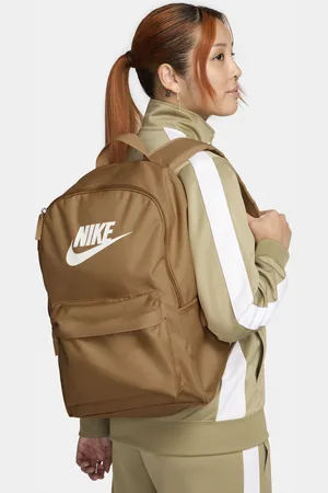 Nike Heritage Backpack (25L) - - Recycled Polyester Minimum - 50% Recycled Polyester