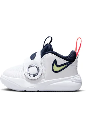 Nike Team Hustle D 11 Baby/Toddler Shoes
