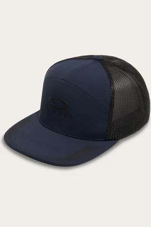 Oakley Men