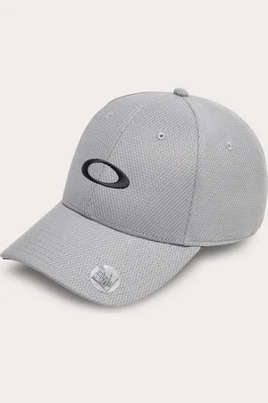 Oakley Men