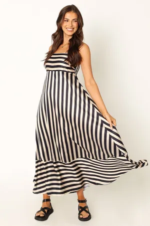 Petal & Pup Bree Maxi Dress