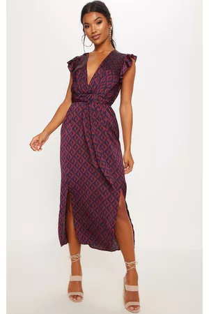 PRETTYLITTLETHING Geo Print Satin Frill Shoulder Split Midi Dress