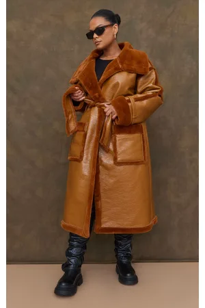 PRETTYLITTLETHING Plus Vinyl Contrast Faux Fur Midi Coat