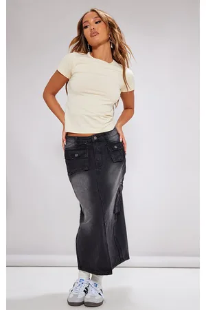 PRETTYLITTLETHING Petite Denim Cargo Midaxi Skirt