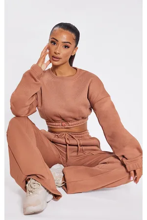 PRETTYLITTLETHING Petite Crop Elasticated Hem Sweat Top