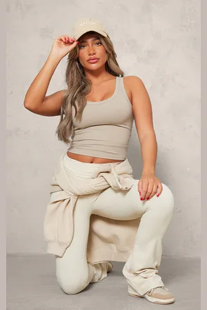 PRETTYLITTLETHING Contour Sculpt Scoop Vest