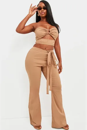 PRETTYLITTLETHING Shape Stretch Woven Ring Detail Flare Pants