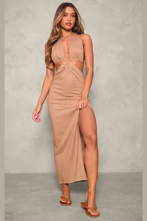 PRETTYLITTLETHING Halterneck Backless Maxi Dress