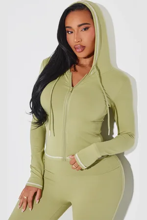 PRETTYLITTLETHING Shape Sculpted Contrast Stitch Zip Through Hoodie