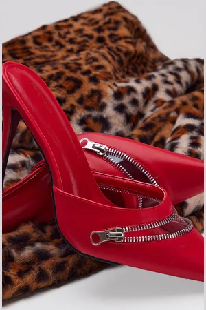 PRETTYLITTLETHING PU Point Toe Vinyl High Stiletto Heeled Mules