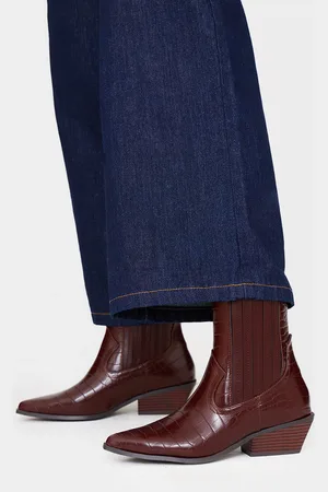 PRETTYLITTLETHING Croc PU Point Toe Low Block Heel Western Ankle Boots