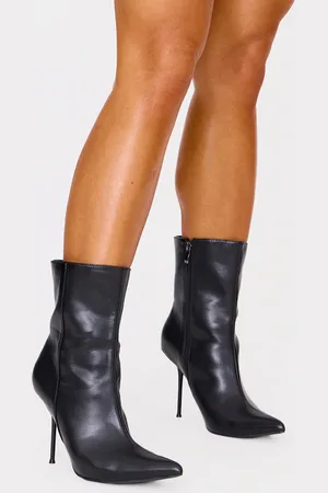 PRETTYLITTLETHING Pu Point Toe Mid Heeled Ankle Boots