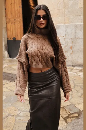 PRETTYLITTLETHING Contrast Textured Knit Roll Neck Cropped Jumper