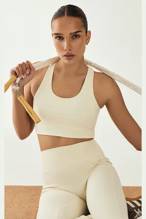 PRETTYLITTLETHING Ultimate Sculpt Double Layer Padded Sports Bra