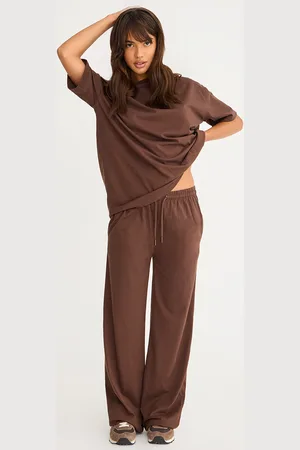PRETTYLITTLETHING Low Rise Wide Leg Pants