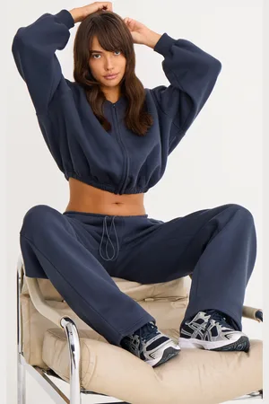 PRETTYLITTLETHING Drawcord Waist Cropped Zip Up Sweatshirt