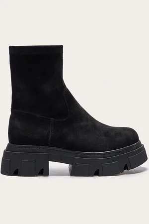 PRETTYLITTLETHING Wide Fit Faux Suede Extreme Cleated Sole Ankle Sock Boots