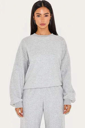 PRETTYLITTLETHING Petite Soft Touch Oversized Sweatshirt