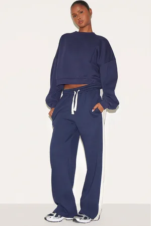 PRETTYLITTLETHING Premium Boxy Sweatshirt