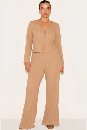 PRETTYLITTLETHING Plus Wide Leg Textured Pant