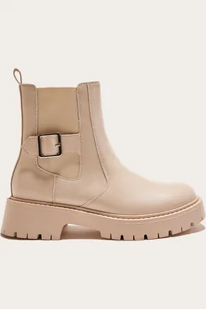 PRETTYLITTLETHING PU Round Toe Chunky Sole Ankle Boots