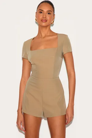 PRETTYLITTLETHING Tailored Woven Square Neck Playsuit