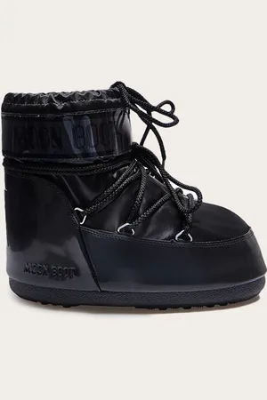 PRETTYLITTLETHING MOON BOOT Low Glance