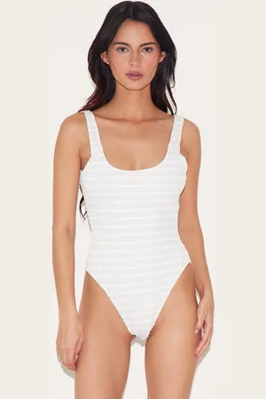 PRETTYLITTLETHING Monochrome Crinkle Backless Swimsuit