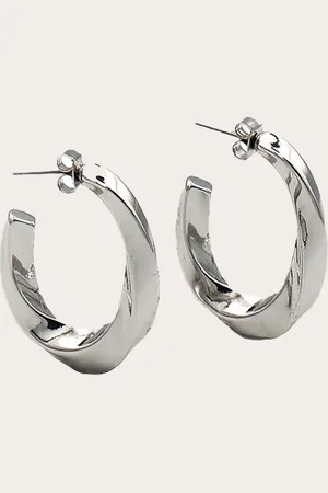 PRETTYLITTLETHING Medium Twist Hoop Earrings