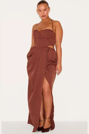 PRETTYLITTLETHING Plus Corset Ruched Maxi Dress